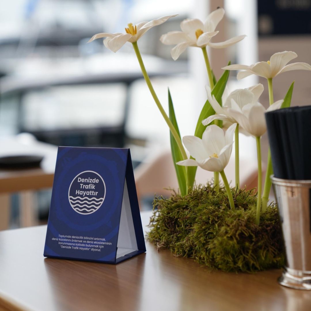 Denizlerde güvenli seyir için